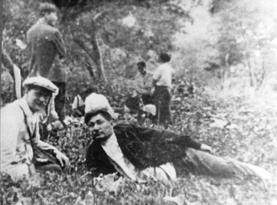 Вс. Рождественский и И. Джансугуров